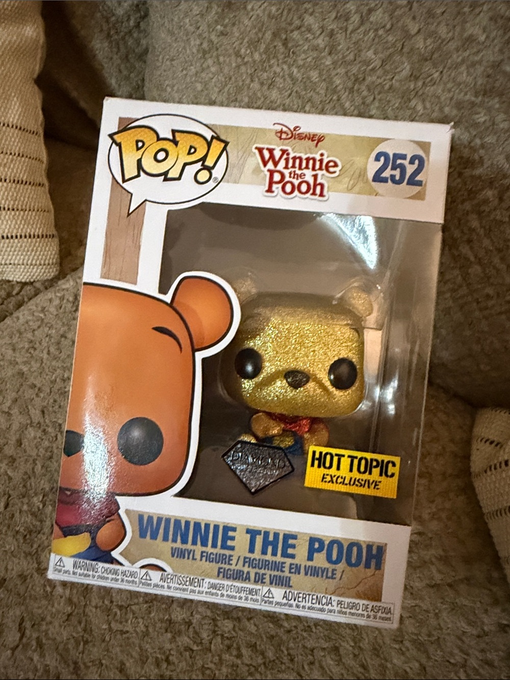 Disney Winnie the Pooh Gold Glitter Hot Topic Exclusive Pop! Vinyl.